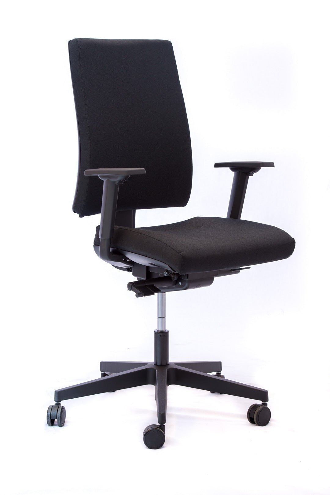 Zwarte Bureaustoel Mats van Ceha Europe