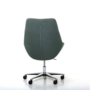 Achterkant design conferentiestoel Cato mosgroen