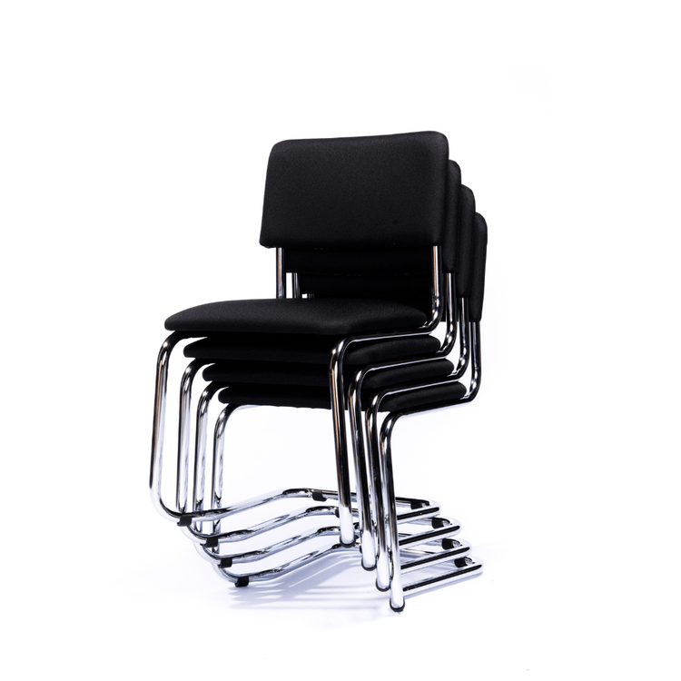 Stapelbare conferentiestoel Iris in zwart en chroom uitvoering