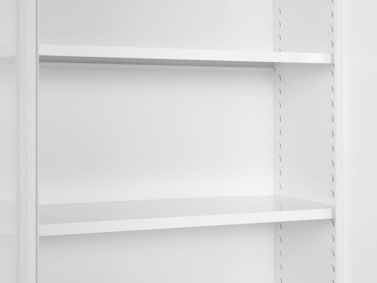 Stalen draaideurkast met verstelbare legborden