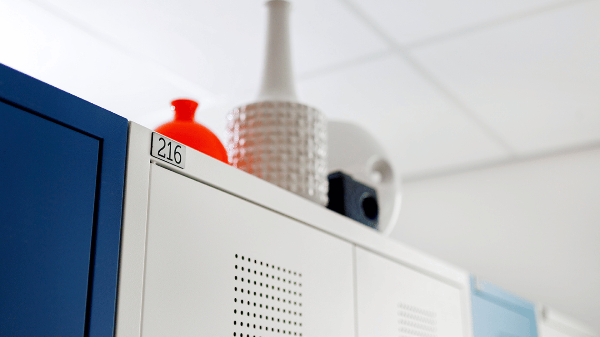 Lockers maatwerk voor politie Hasselt door Ceha Europe